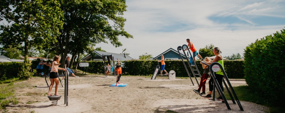 Outdoor fitness Julianahoeve 2022.jpg