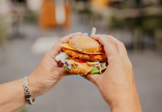 Foodcourt42 burger.jpg