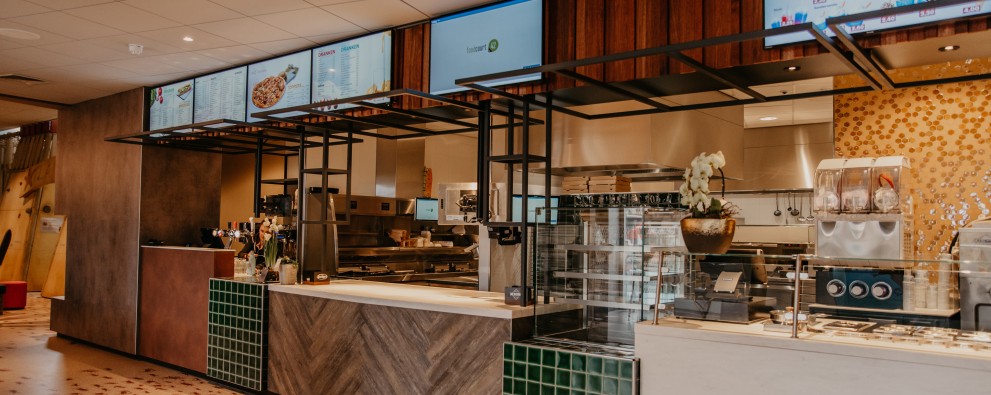 Foodcourt42.jpg