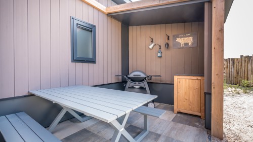 Zeehond terras bbq.jpg